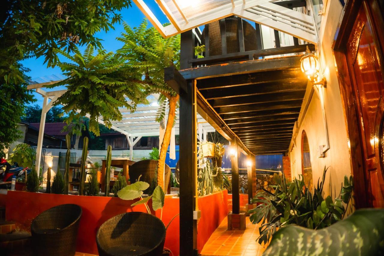 Hostel La Casa De Jardin Luang Prabang Exterior foto